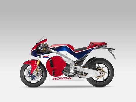2015-Honda-RC213V-S-prototype-02.jpg