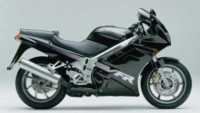 Honda VFR750F RC36.jpg