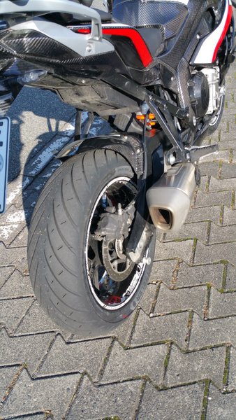 s1000xr_OSM62_Metzeler_RT01_1.jpg