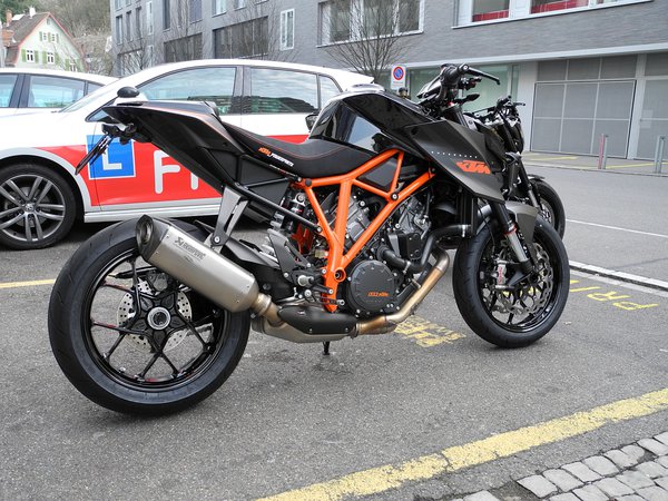 019.JPG (997.86 KiB) 4498-mal betrachtet 019.JPG