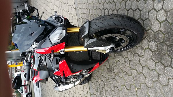 S1000R8.jpg
